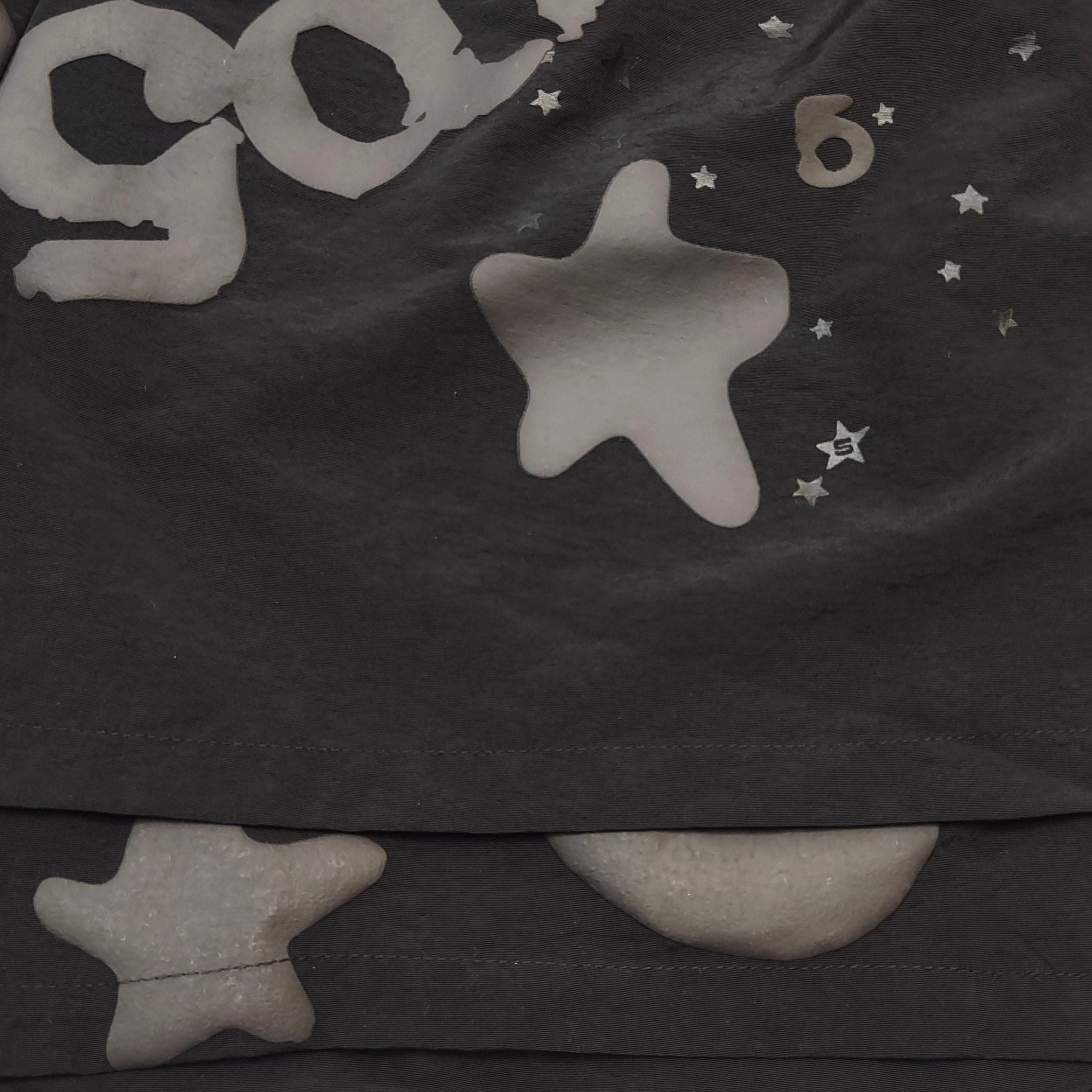 Shorts Sp5der – Doble Capa con Logo y Estrellas