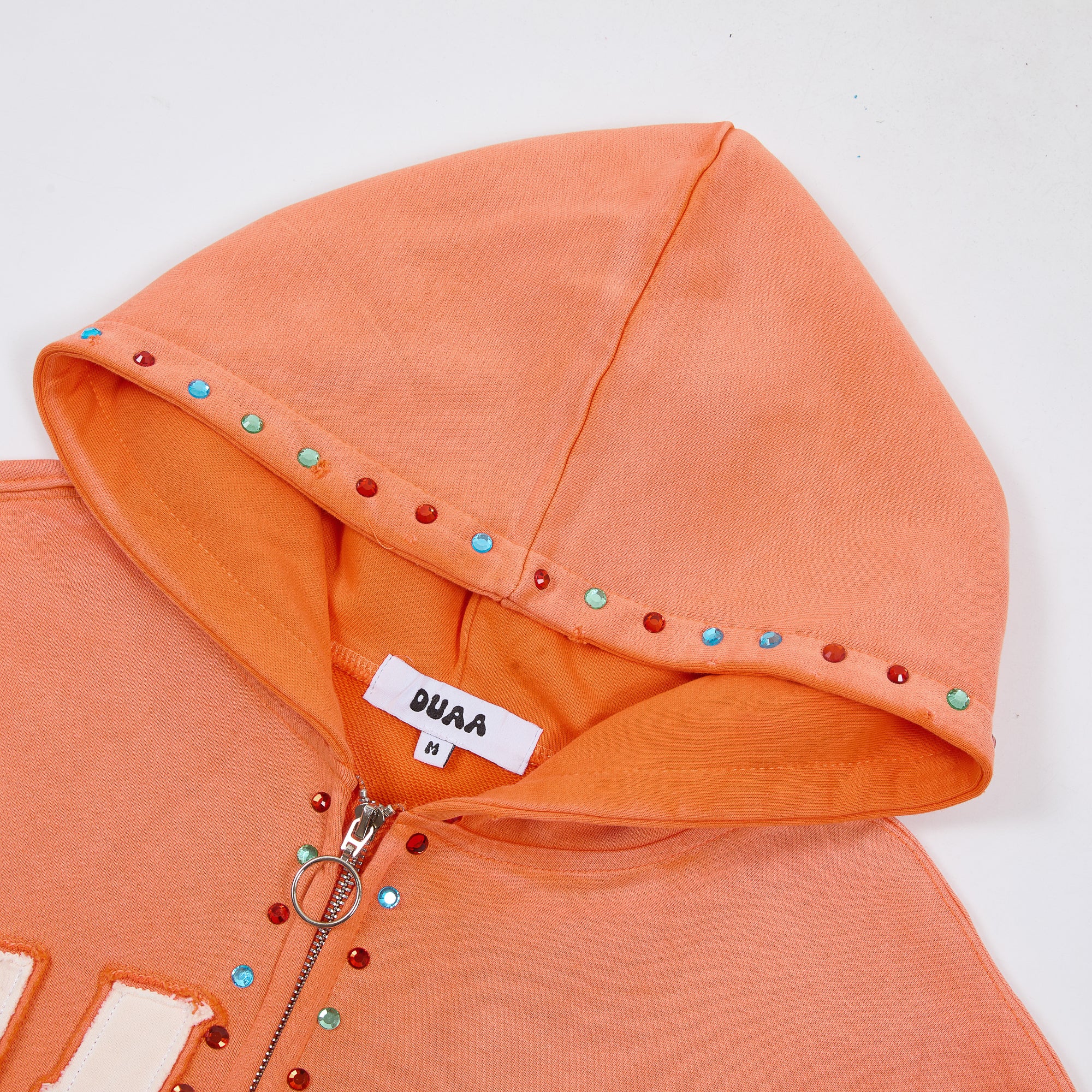 Sudaderas con capucha y cierre completo "DUAA 33" con detalles de tachuelas