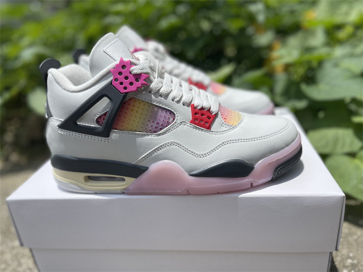 Air Jordan 4 Retro "Comic"
