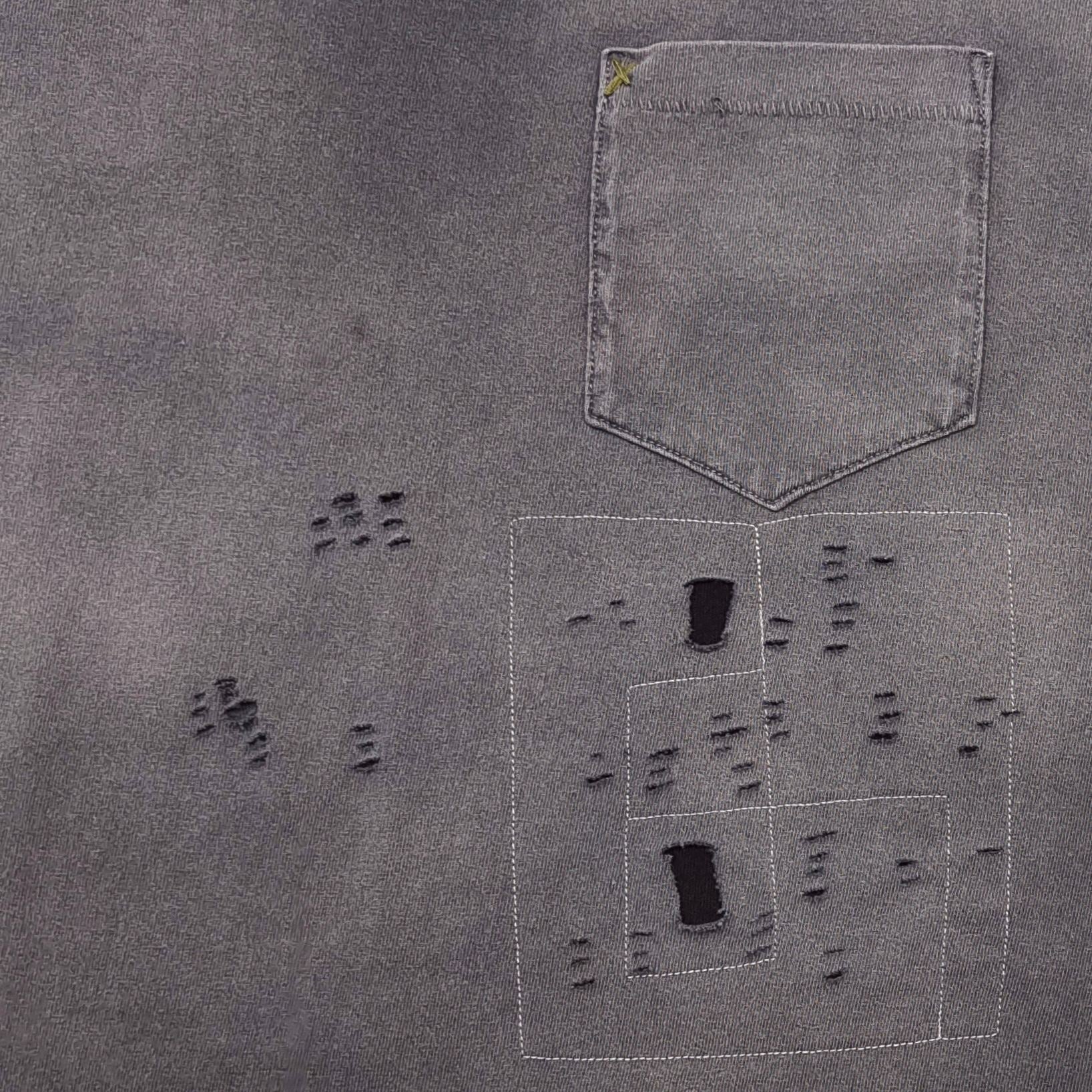 Camiseta Gallery Dept. – Lavado Carbón con Detalles Desgastados