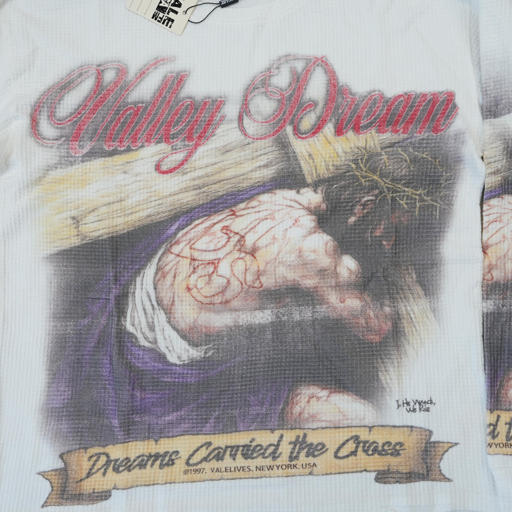 Camiseta Manga Larga Valley Dreams – Dreams Carried The Cross