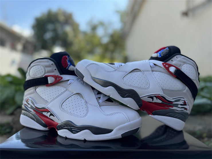 Jordan 8 Retro "Bugs Bunny / Alternate"