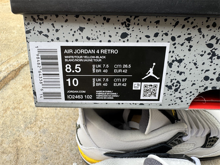Air Jordan 4 Retro "Tour Yellow"
