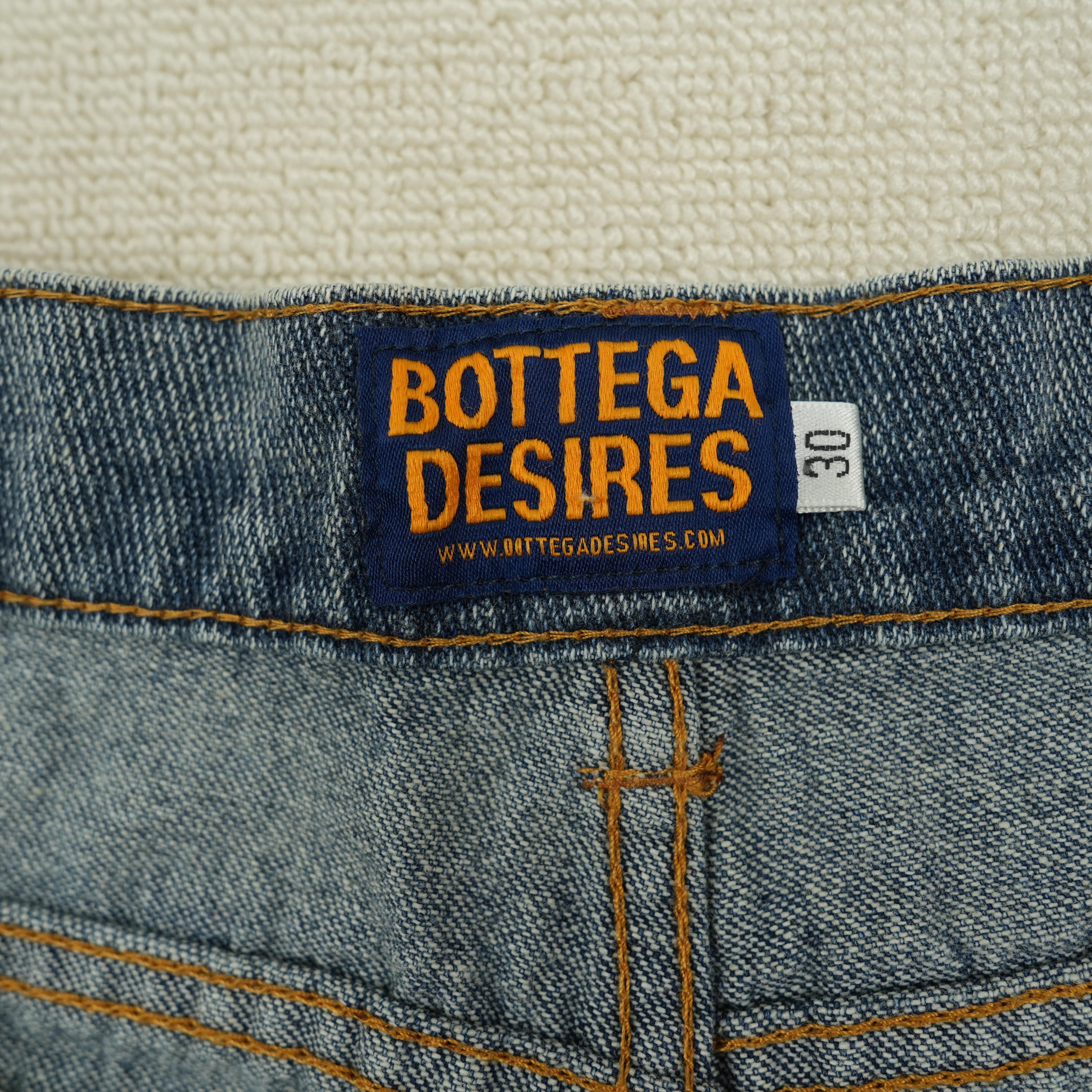 Short Bottega Desires – Logo Bordad