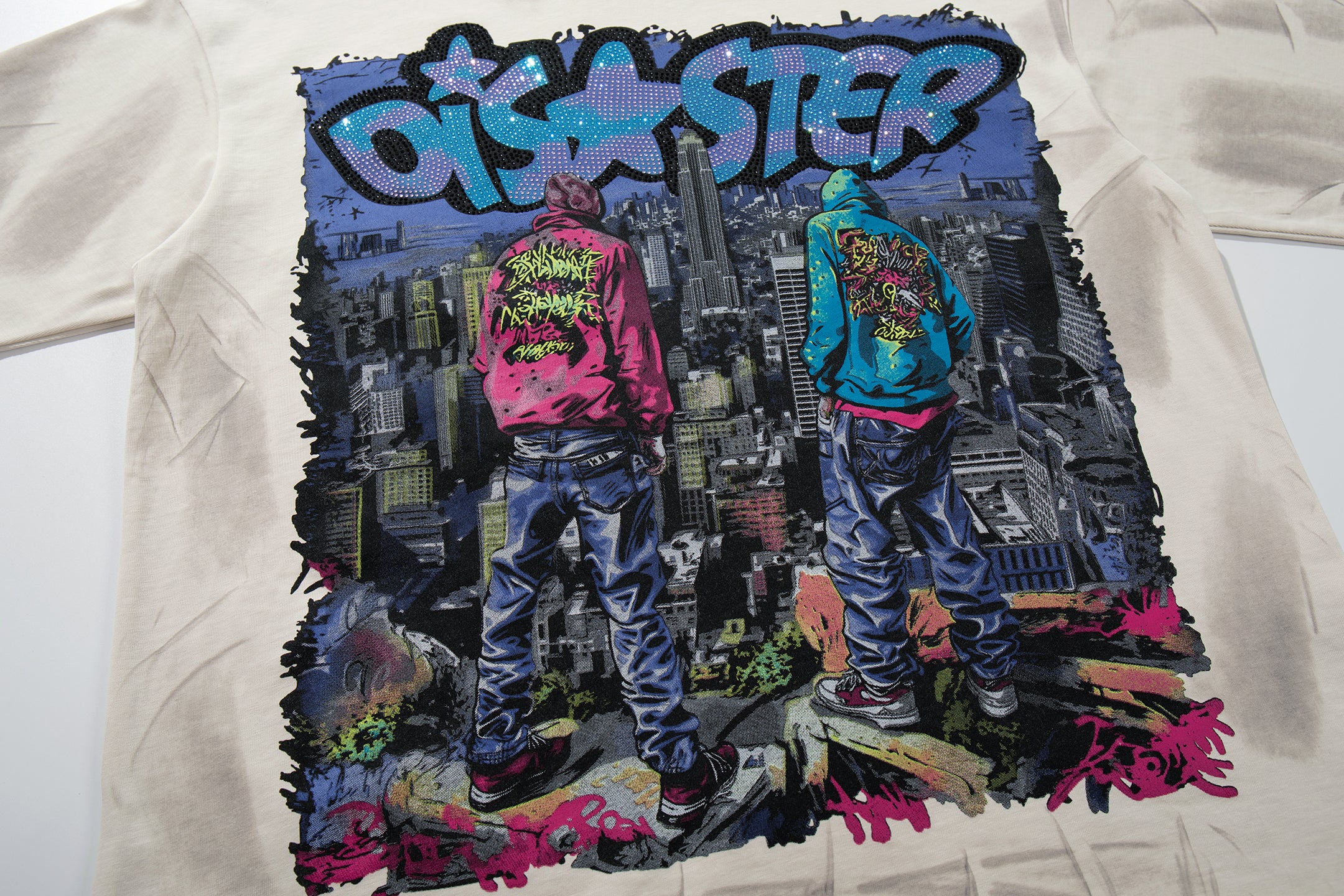 Camiseta Corta Urbana BKYS "Disaster" - Off-White / Gris Claro