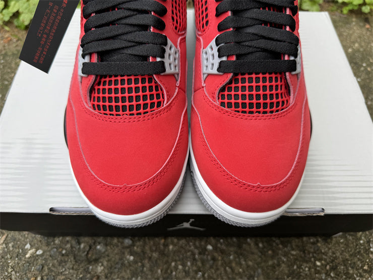 Jordan 4 Retro "Red Thunder"