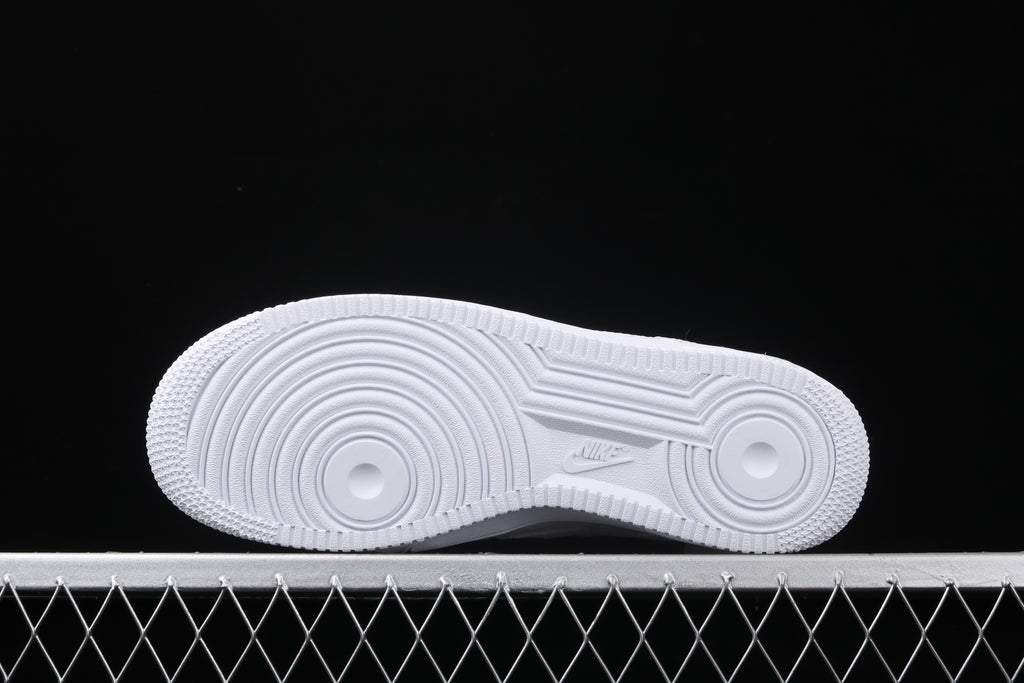 Zapatillas clásicas blancas bajas / Zapatillas estilo básico atemporal