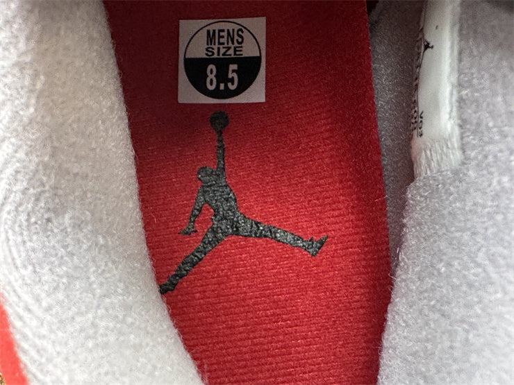 Jordan 4 Retro "Red Thunder"