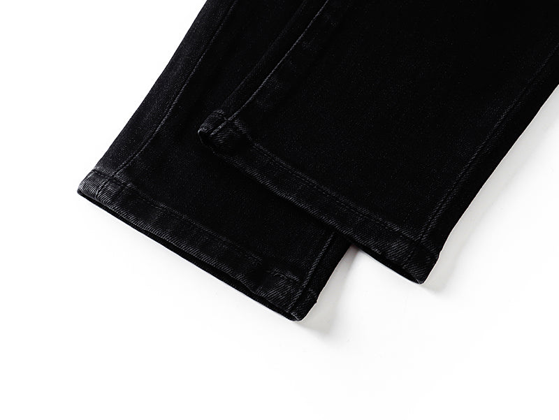 Jeans Valabasas – Lavado Negro con Remiendos