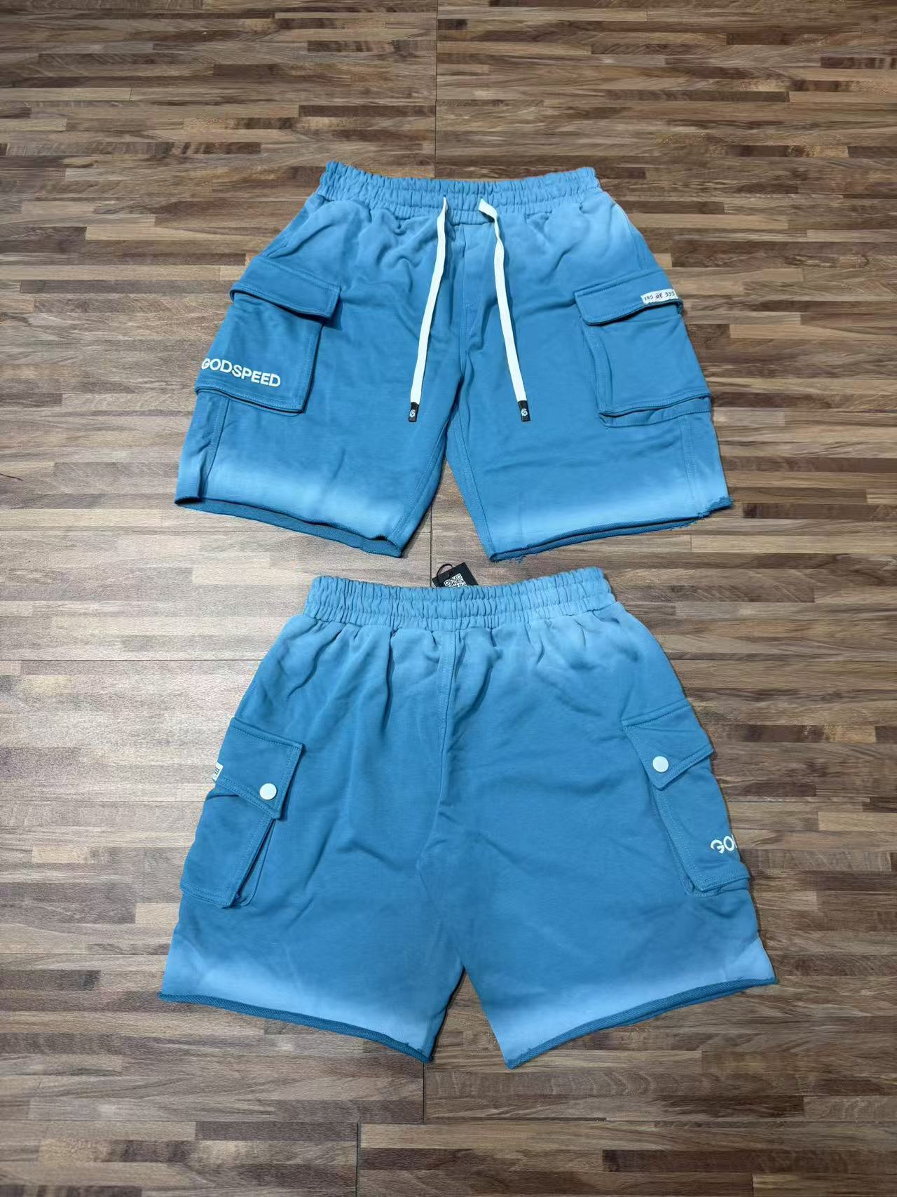 Short Cargo Urbano "Godspeed" con Efecto Degradé