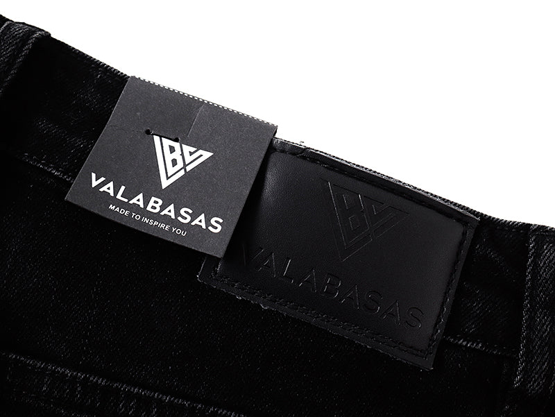 Jeans Valabasas – Lavado Negro con Remiendos