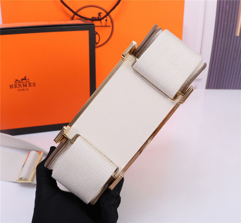 Bolso bandolera diseño elegante con cierre geométrico / Bolso cruzado de lujo accesible