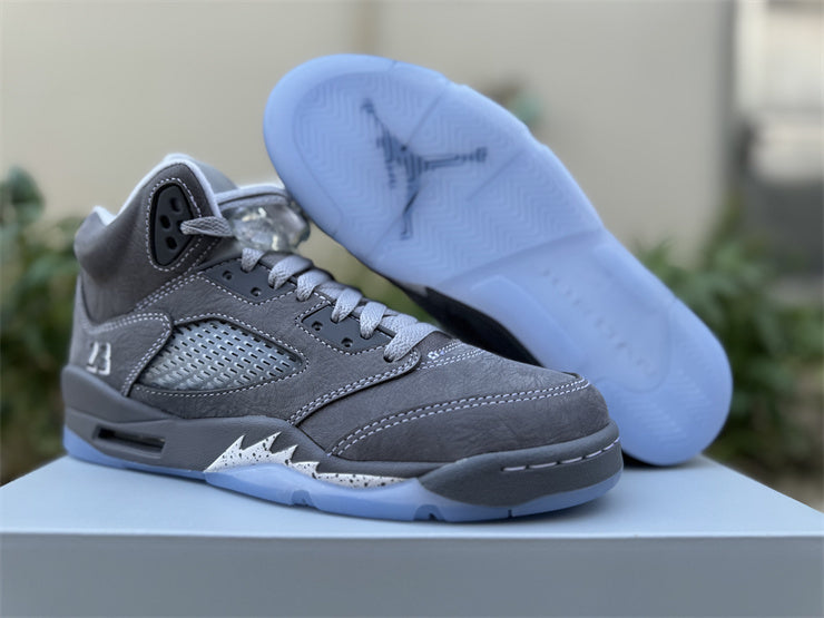 Jordan 5 Retro "Wolf Grey / Stealth"