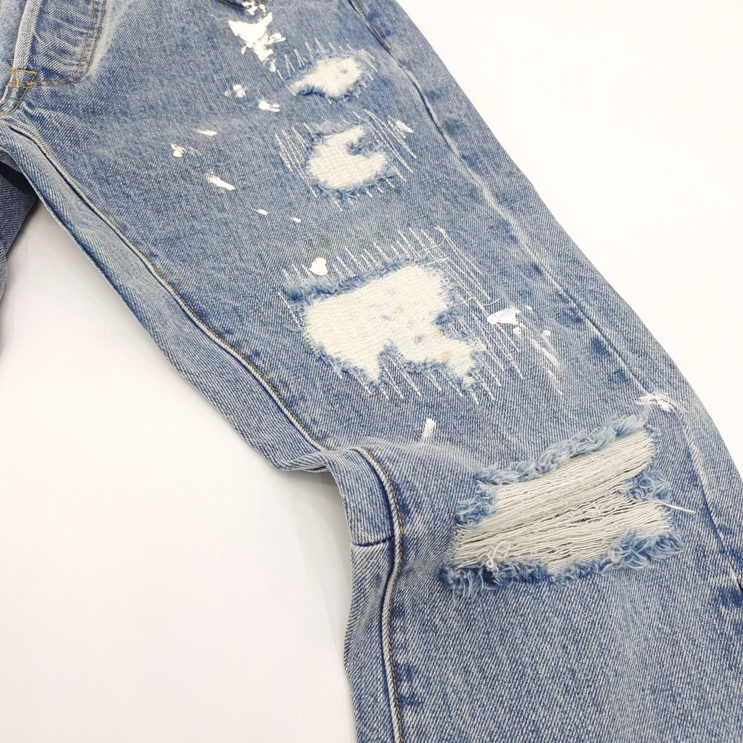 Jeans Gallery Dept. – Art Dept. Flare con Desgaste y Salpicaduras
