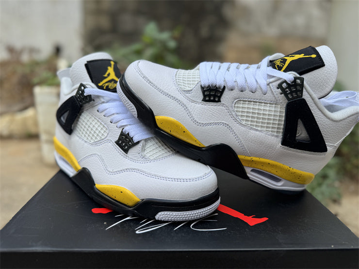 Air Jordan 4 Retro "Tour Yellow"