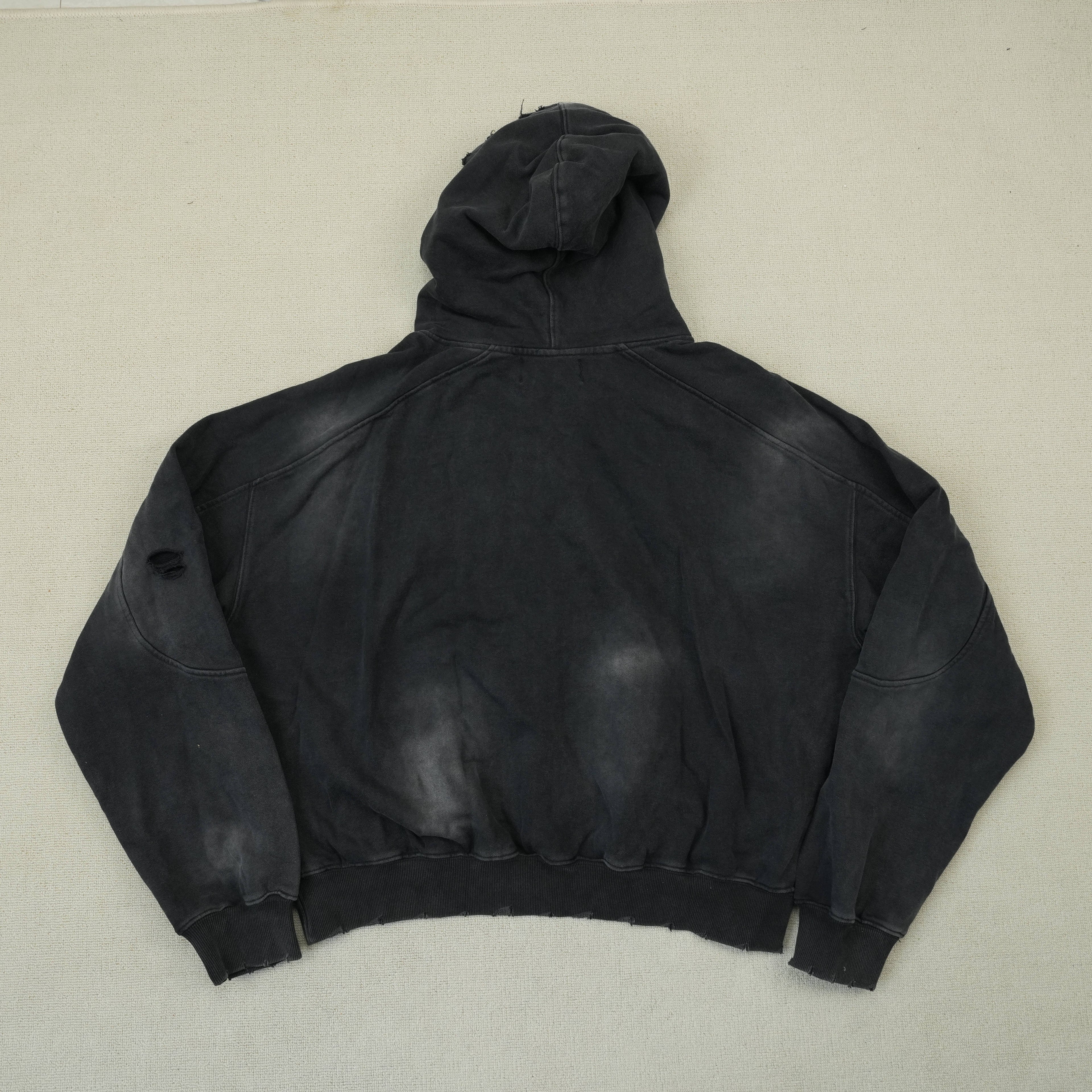 Sudadera con Capucha Negra Lavado Desgastado "Valley Dreams Forever"