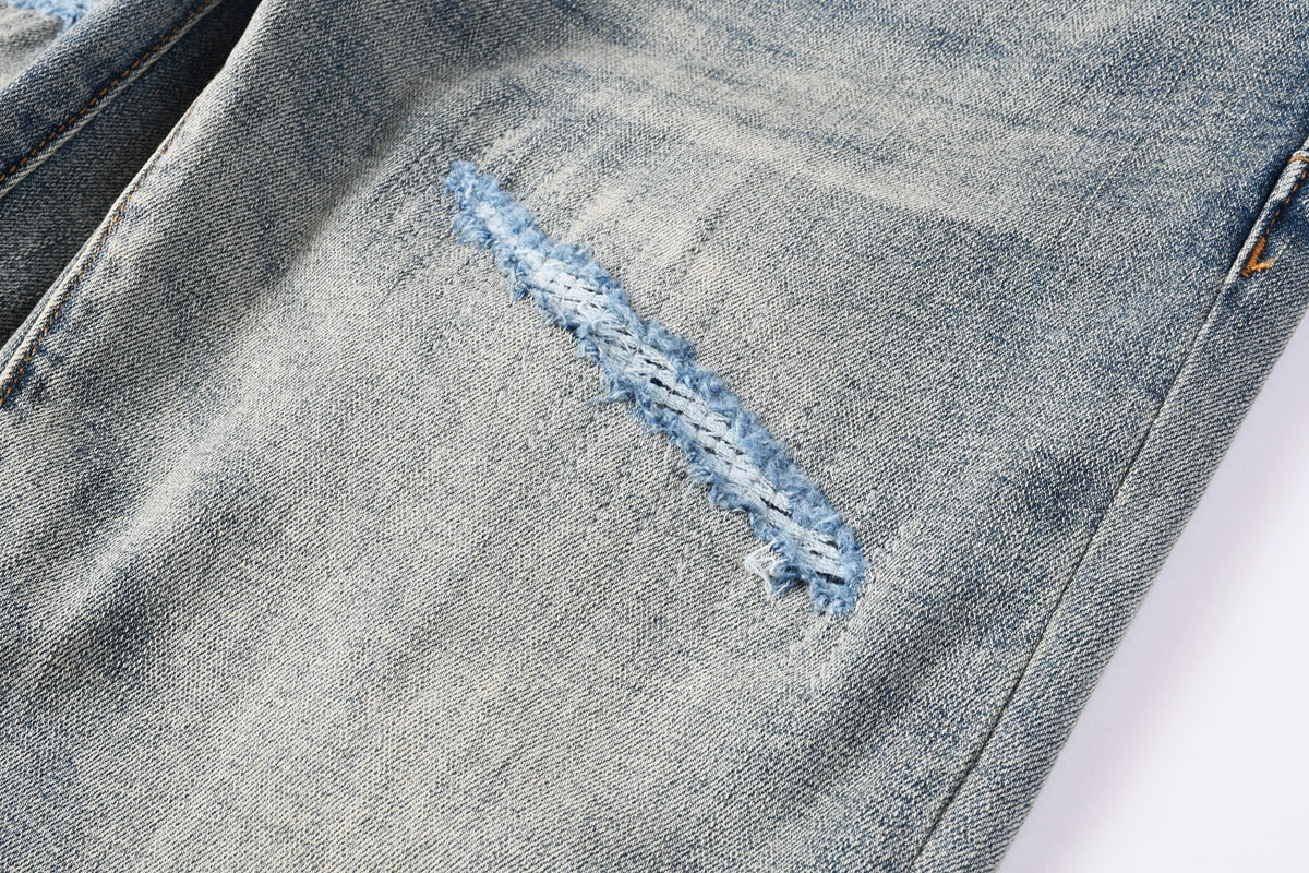 Jeans Purple Brand – Lavado Vintage con Parches Azules