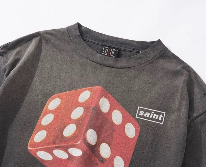 Camiseta Saint Michael – Estampado de Dados Manga Larga
