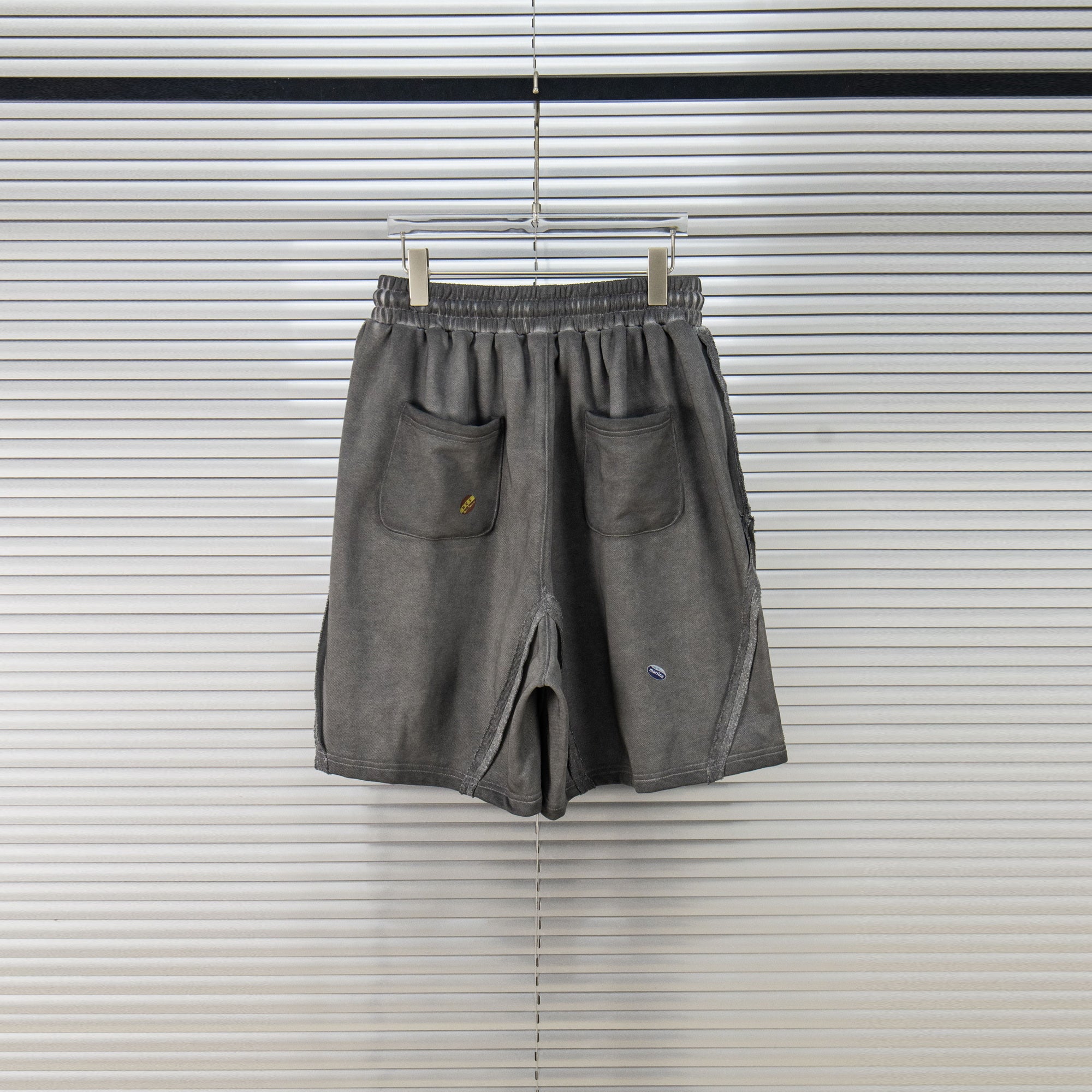 Shorts deportivos con bordado de marca / Shorts urbanos estilo retro