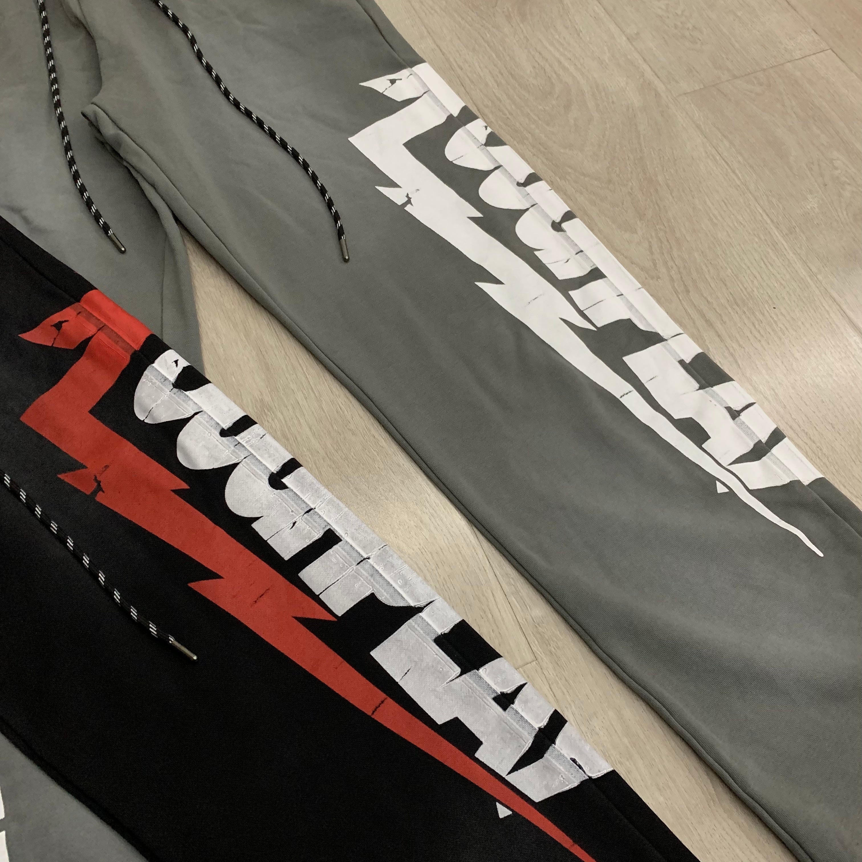 Roughplay Logo Print Fleece Pants