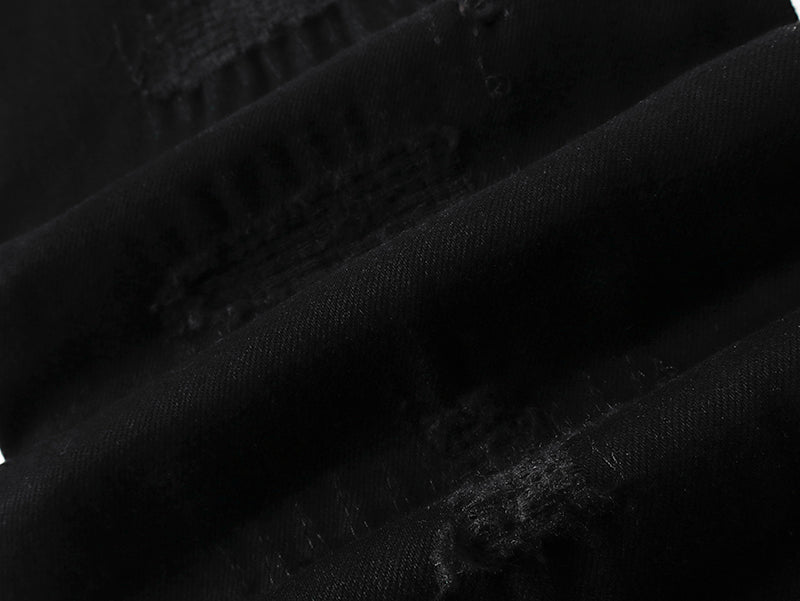 Jeans Valabasas – Negro Lavado con Remiendos