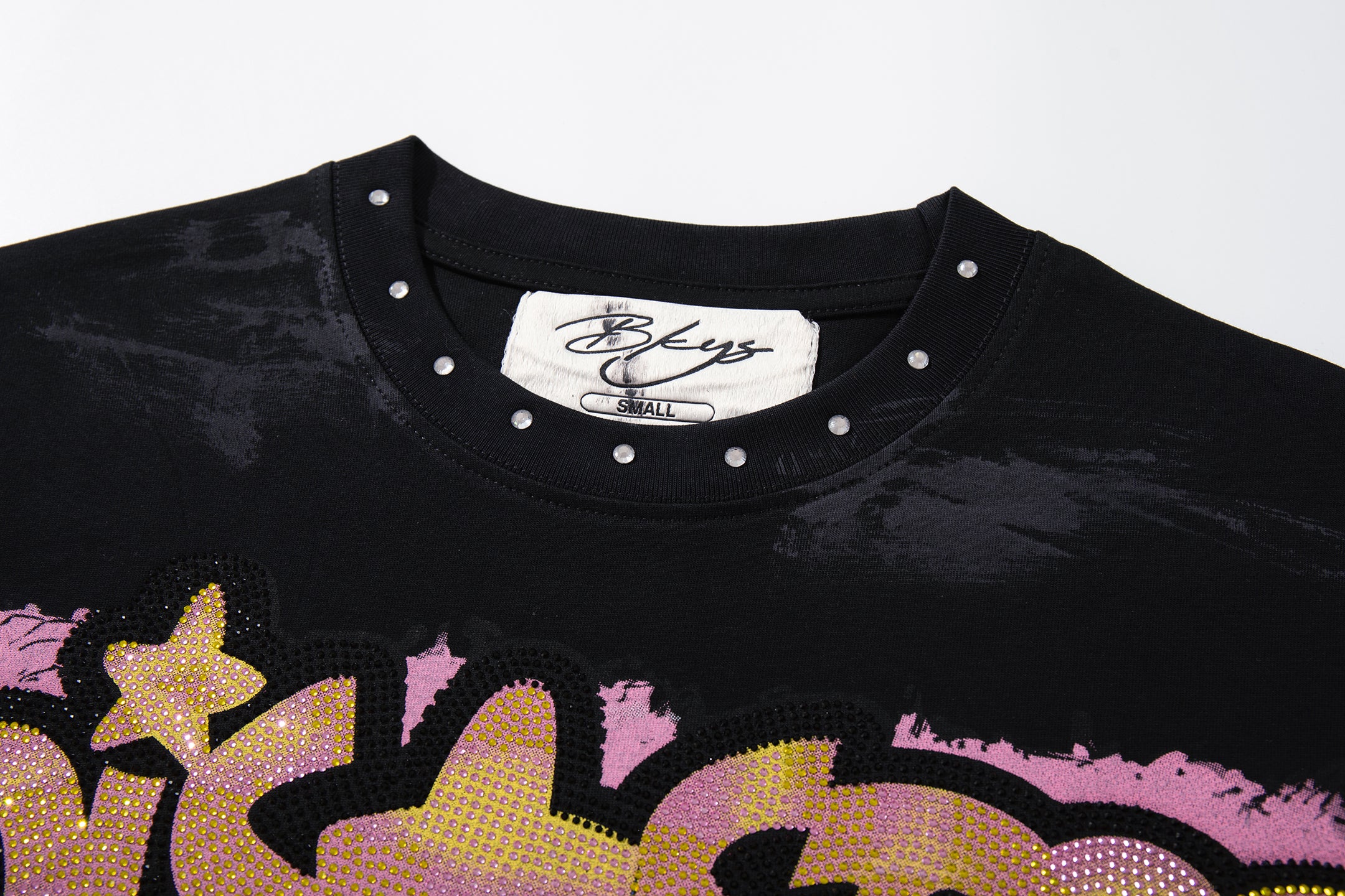 Camiseta Corta Urbana BKYS "Disaster" - Off-White / Gris Claro