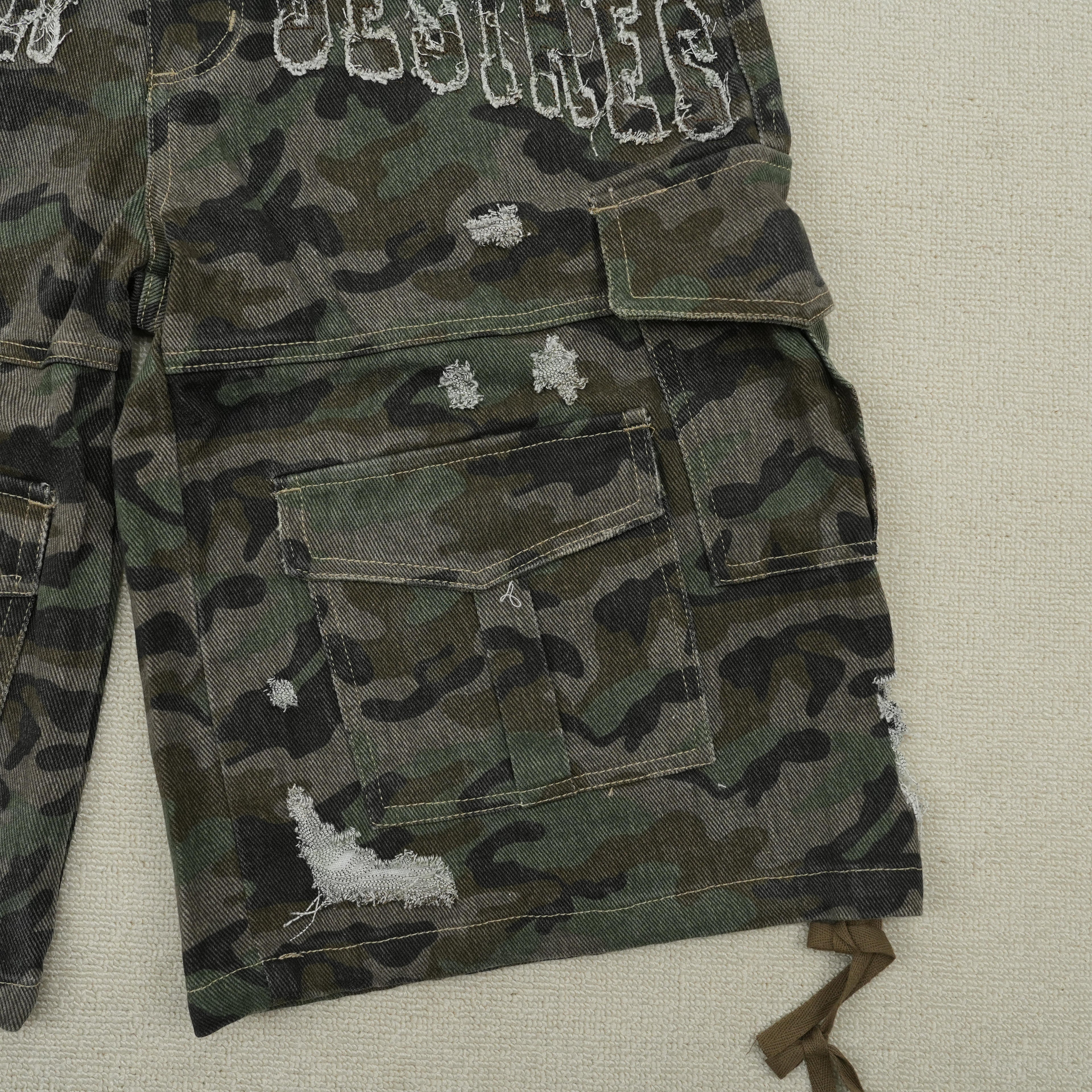Short Bottega Desires – Camuflaje Cargo Desgastado