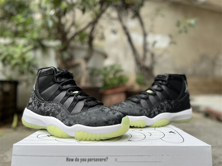 Jordan 11 Retro "Black Green Glow"