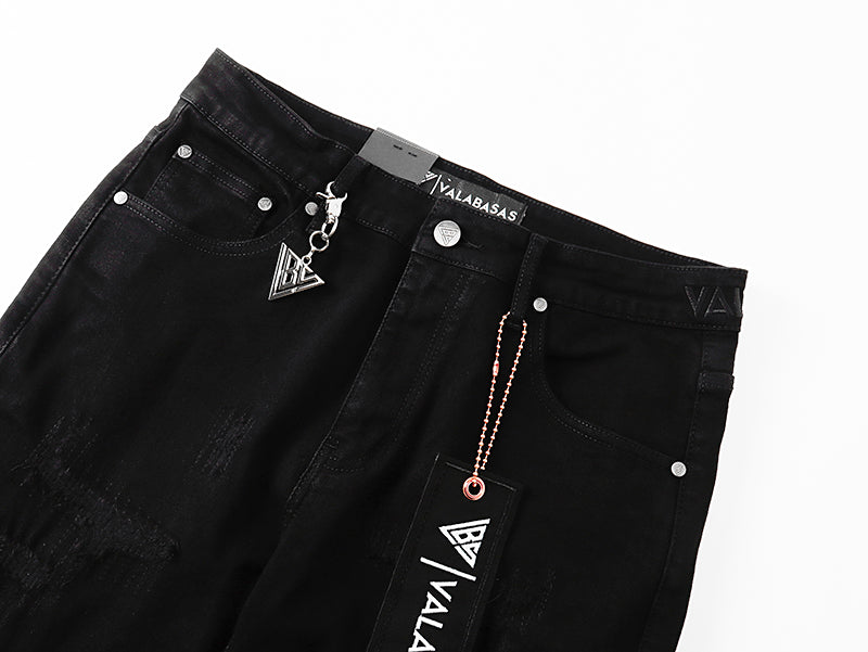 Jeans Valabasas – Negro Lavado con Remiendos