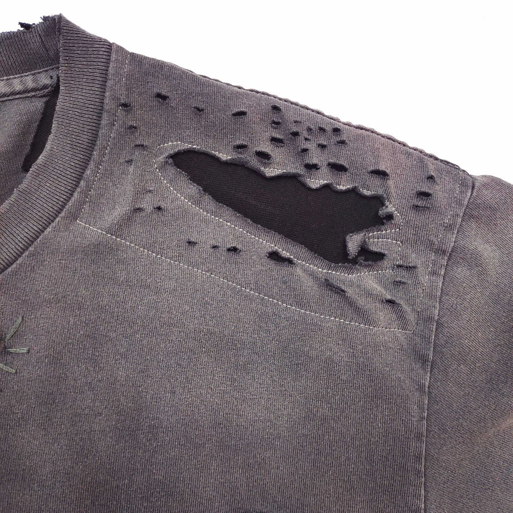 Camiseta Gallery Dept. – Lavado Carbón con Detalles Desgastados
