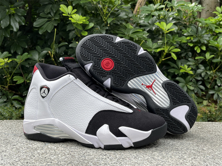 Air Jordan 14 Retro "Black Toe"