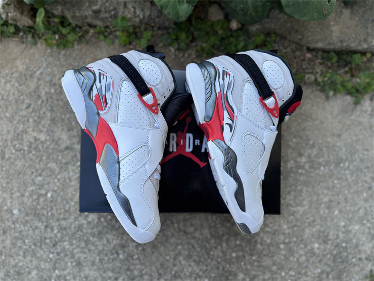 Jordan 8 Retro "Bugs Bunny / Alternate"