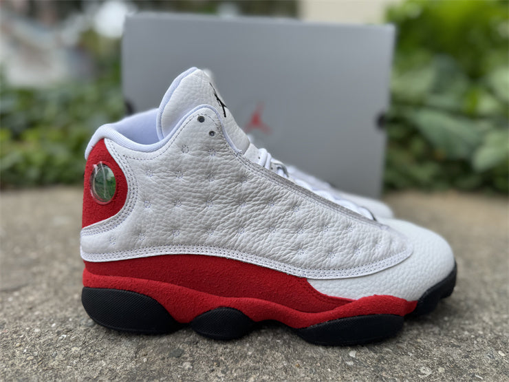 Jordan 13 Retro "Cherry / Chicago"