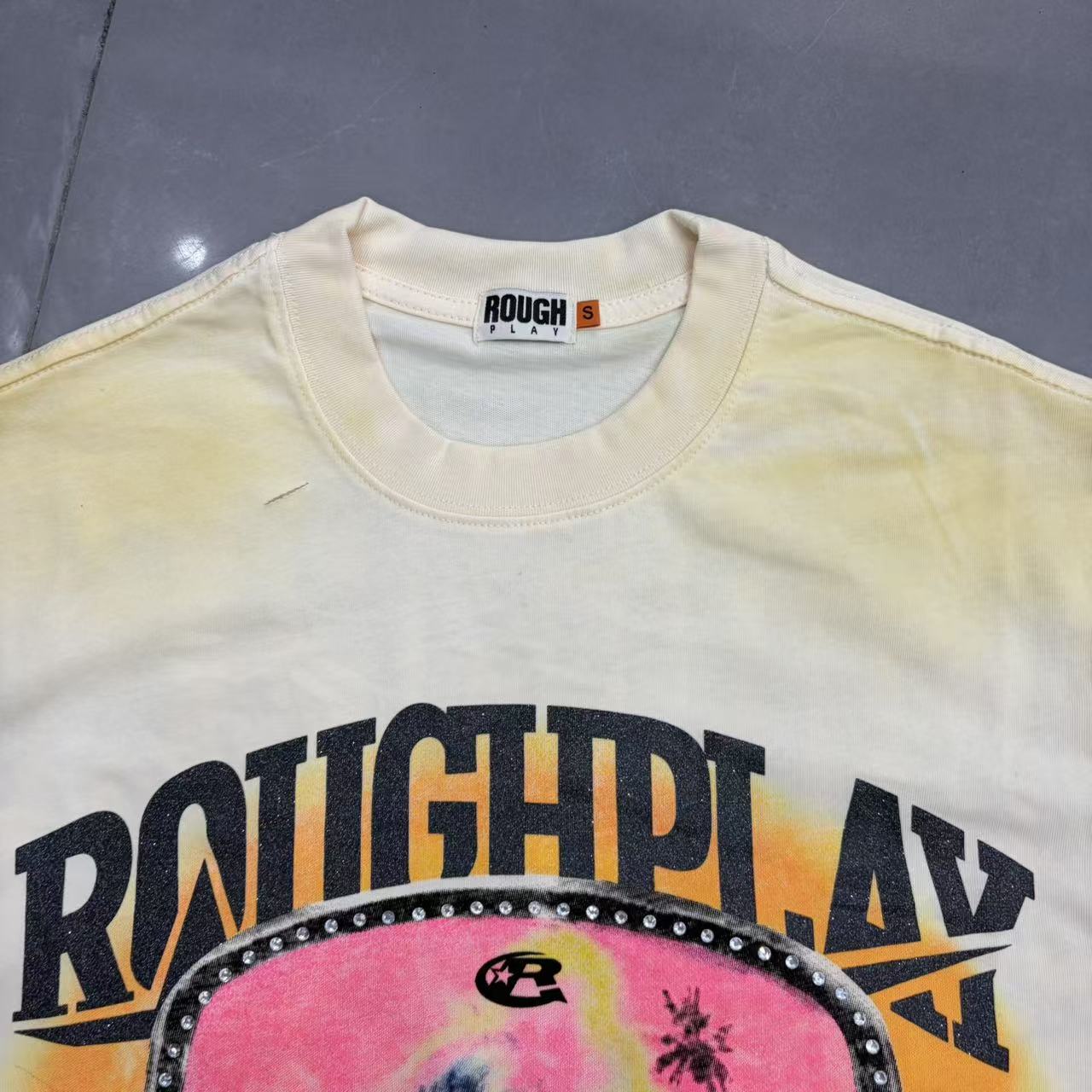 Roughplay "Bandaid For The Battle Wounds" (Skull Edition).