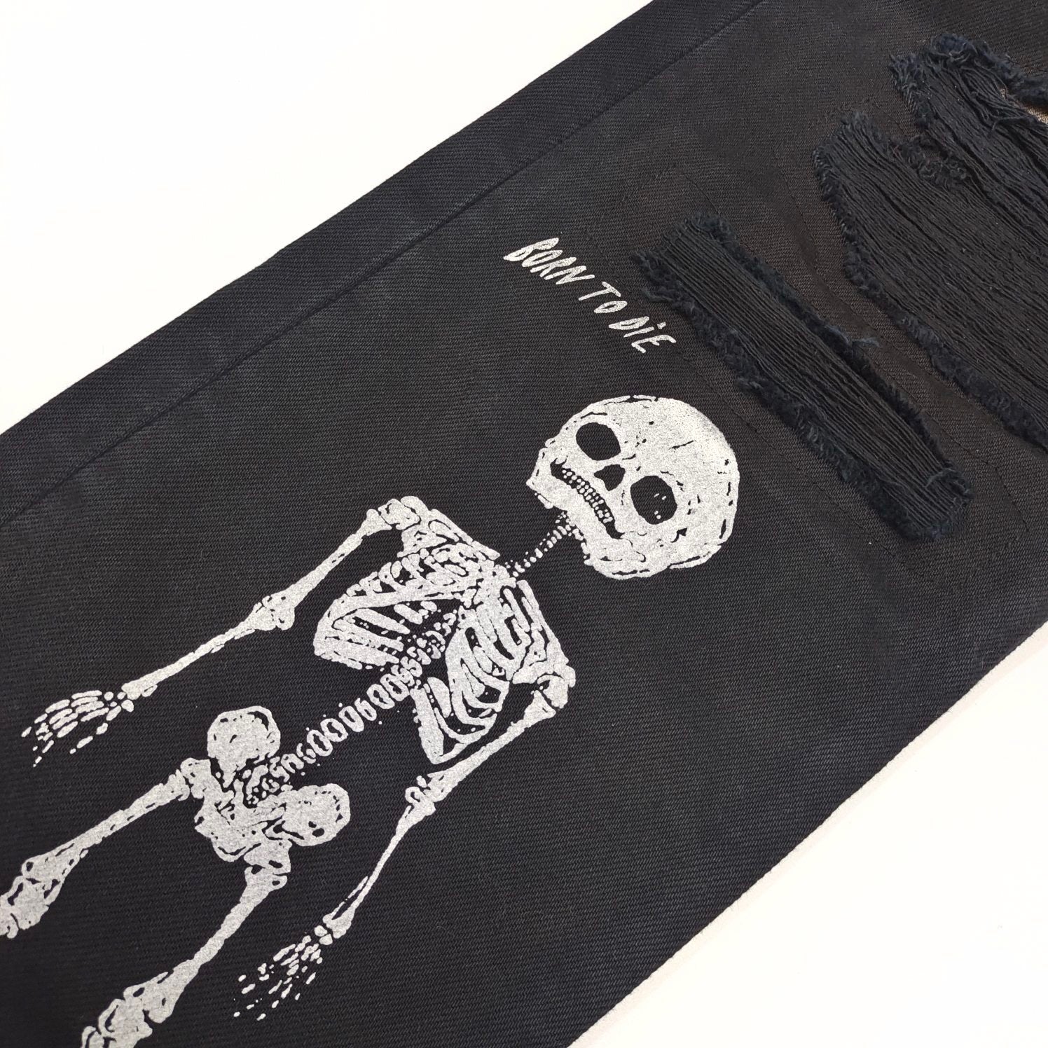 Jeans Gallery Dept. – Art Dept. Esqueleto con Remiendos