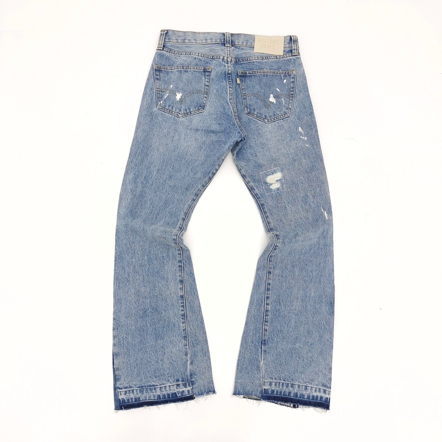 Jeans Gallery Dept. – Art Dept. Flare con Desgaste y Salpicaduras
