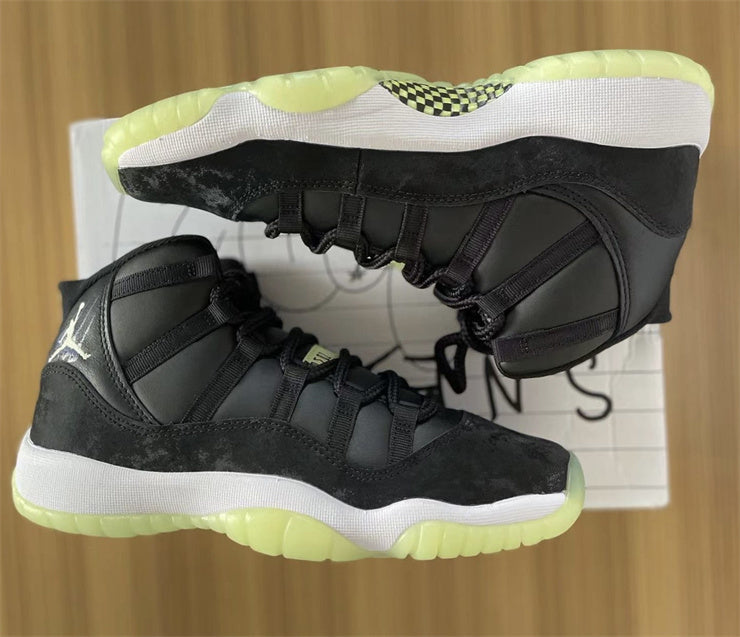 Jordan 11 Retro "Black Green Glow"