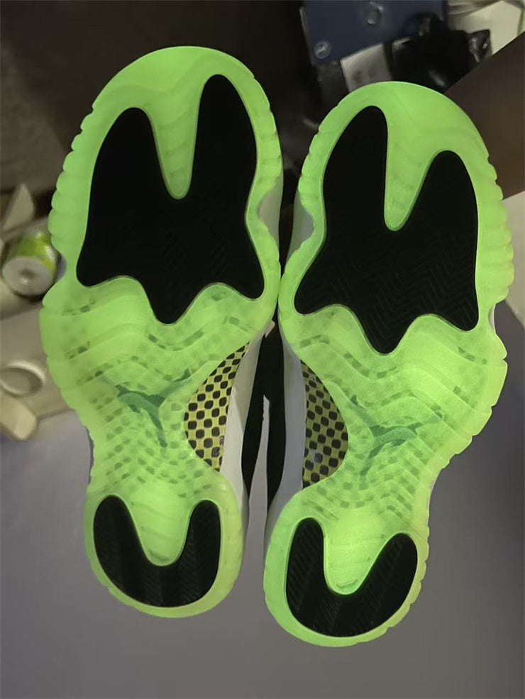 Jordan 11 Retro "Black Green Glow"