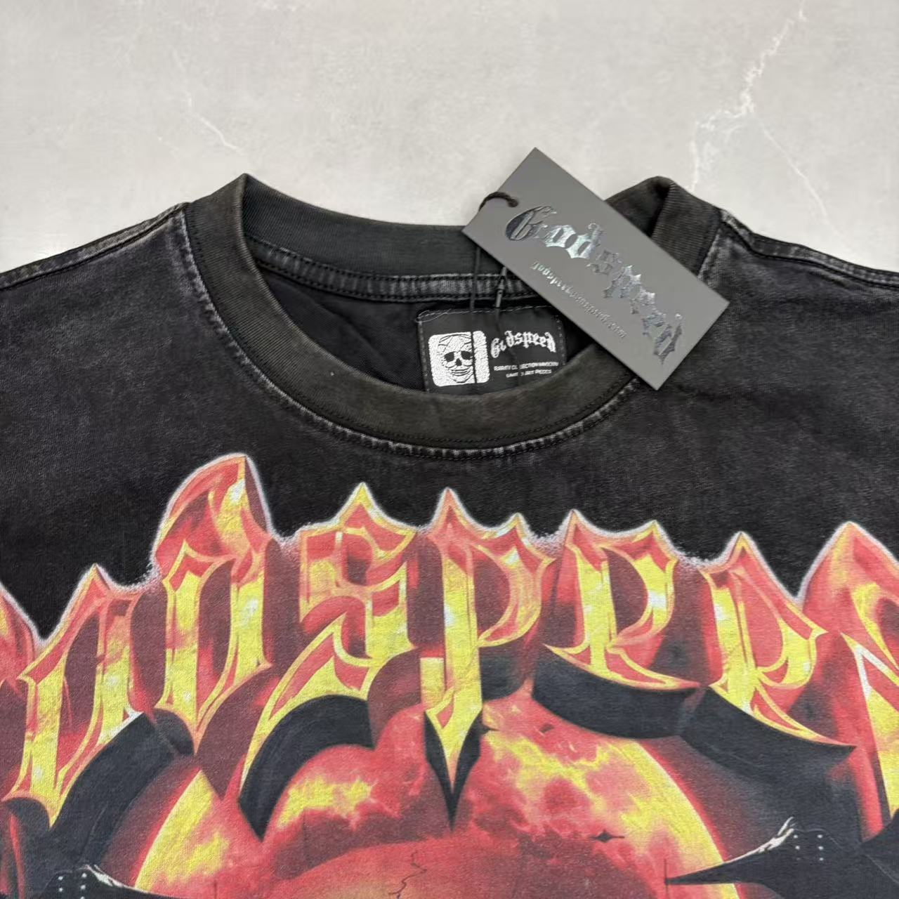 Camiseta Godspeed Echoes of Empires Tee – Black Wash