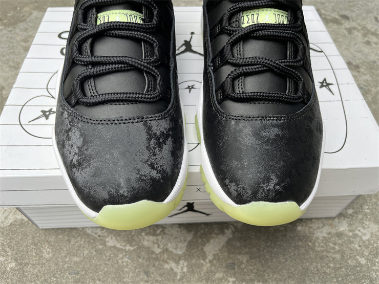 Jordan 11 Retro "Black Green Glow"