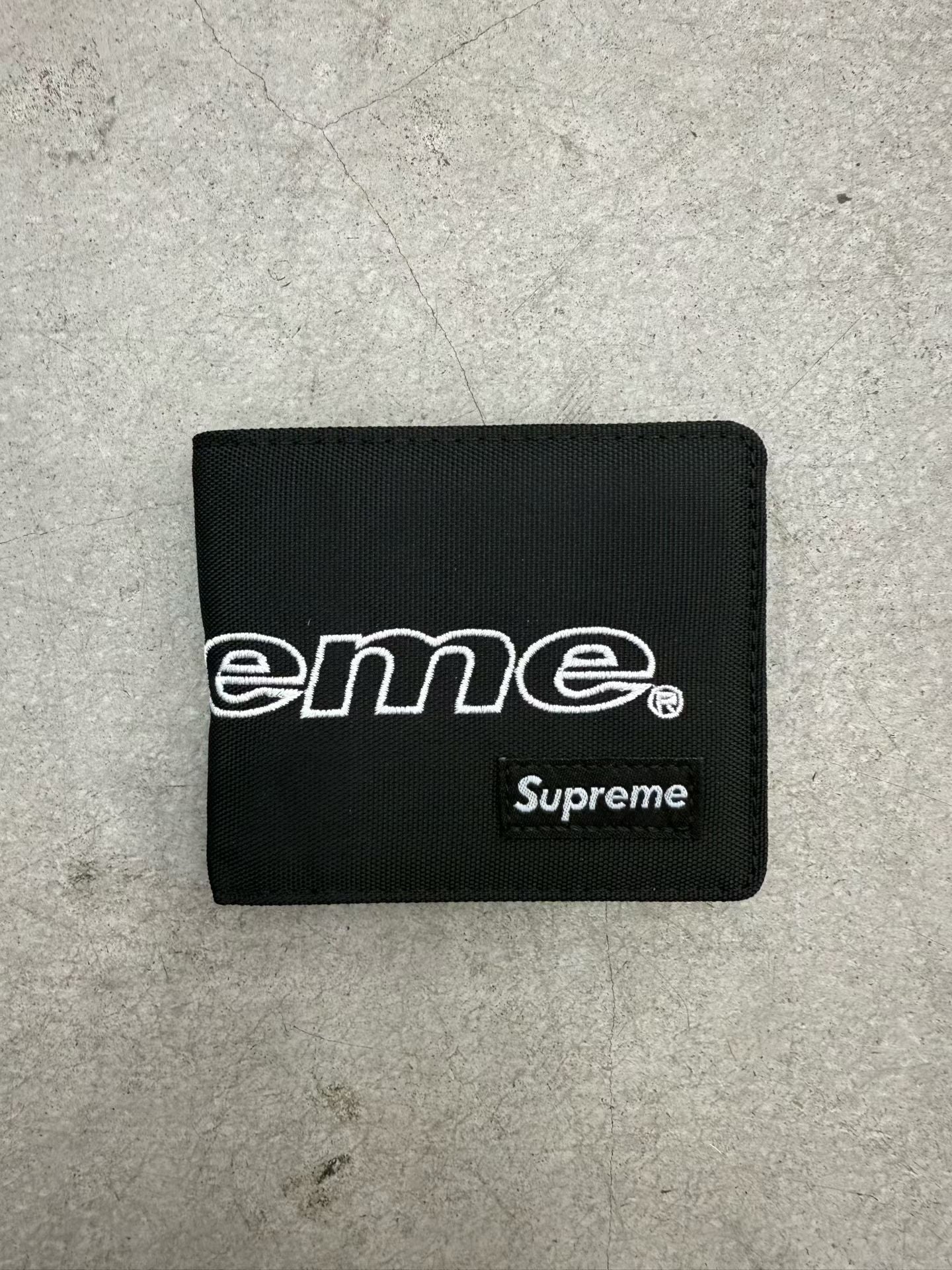 Billetera Supreme – Modelo Lona Billfold