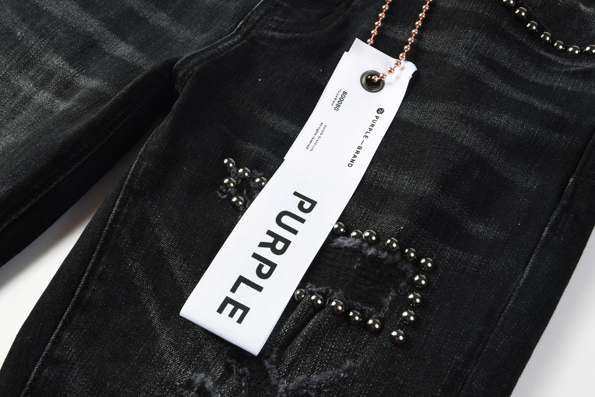Jeans Negro Desgastado – Detalles en Pedrería