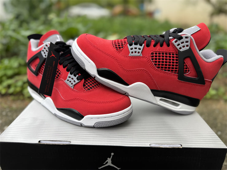 Jordan 4 Retro "Red Thunder"